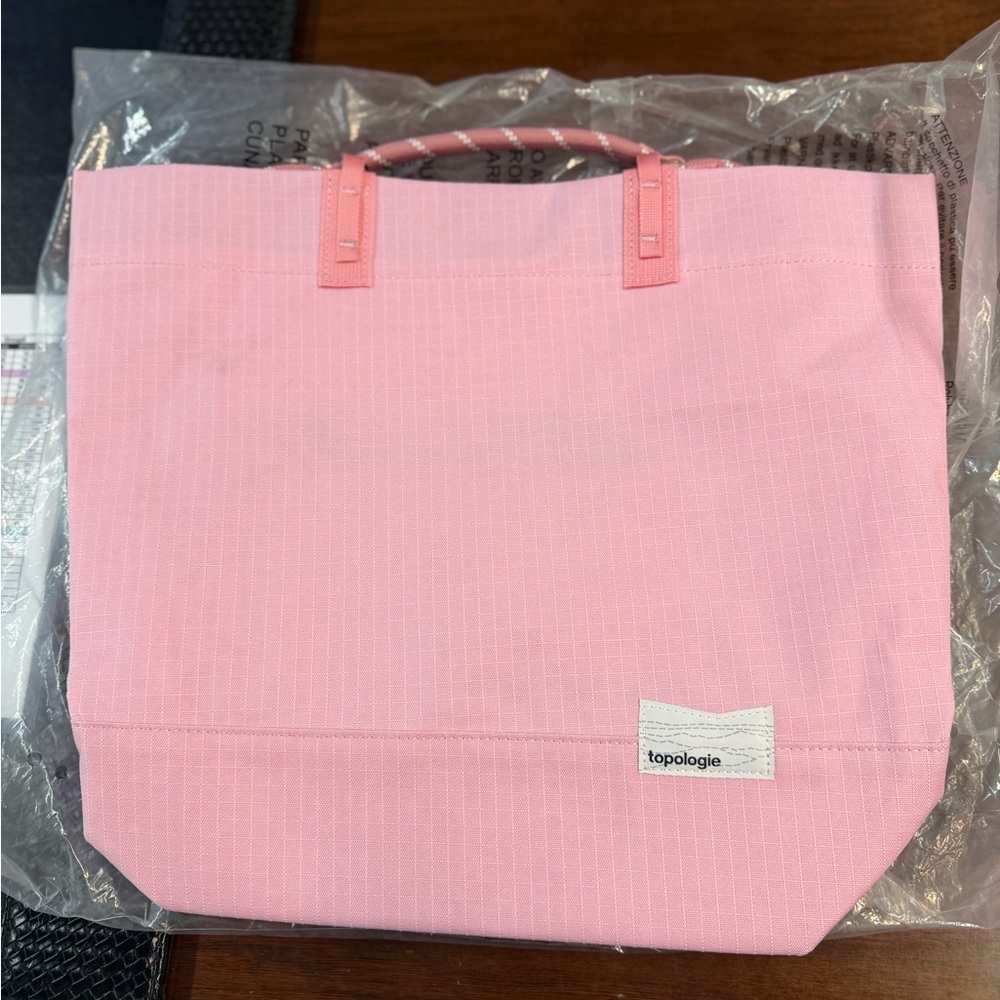 Topologie Loop Tote Bag in peachy pink - Picture 3 of 6